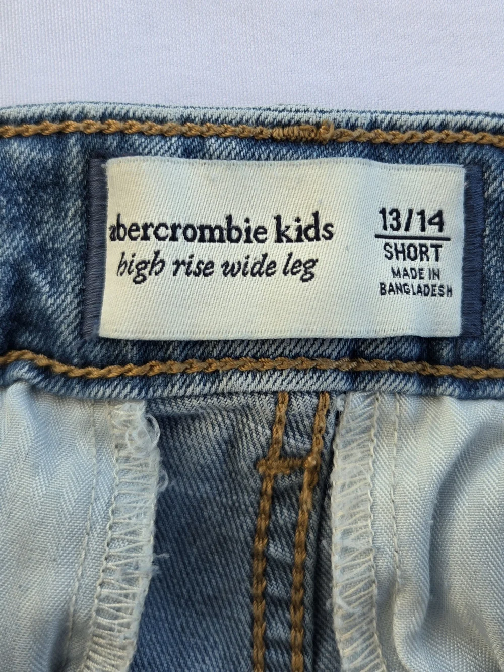 abercrombie kids Light Wash Straight-Leg Girls' Jeans